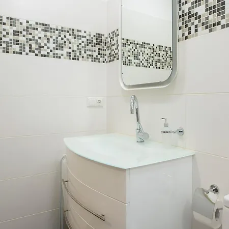 Warm And Cozy Old Town Apartment *