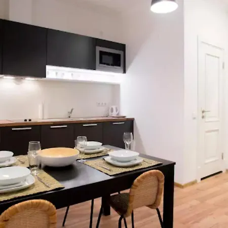 Warm And Cozy Old Town Apartment Riga